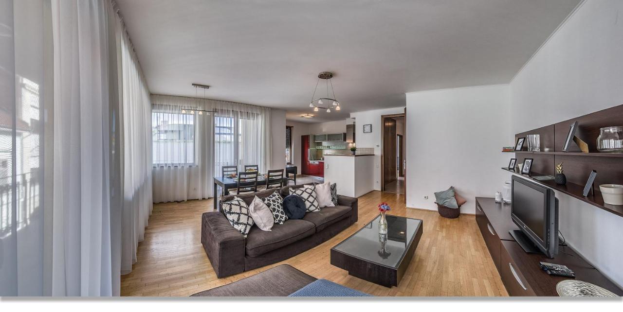 Urban Apartments Gozsdu Budapest Luaran gambar